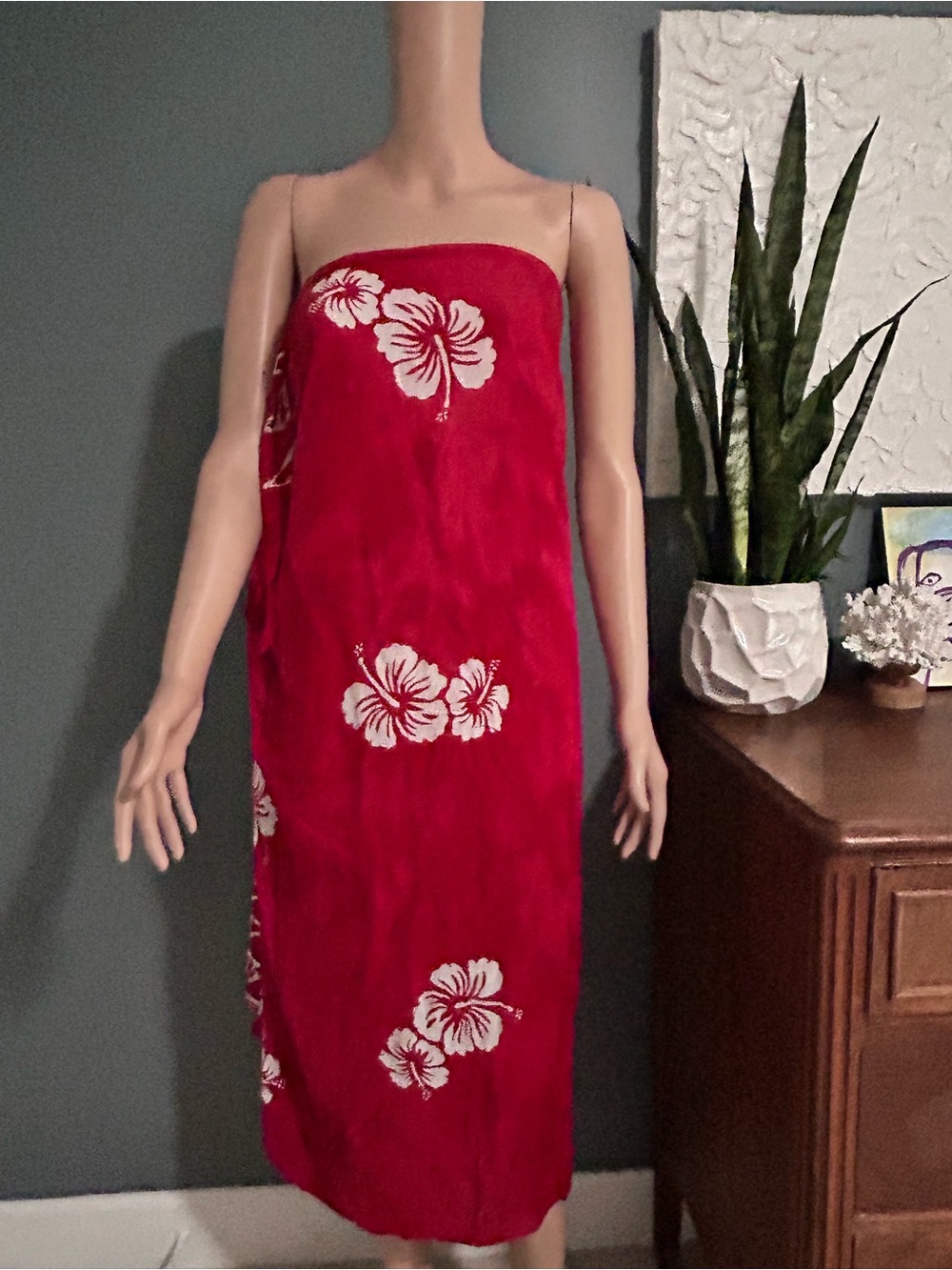 Swim Suit Cover Up. Red Floral Strapless Sarong Cover-Up
